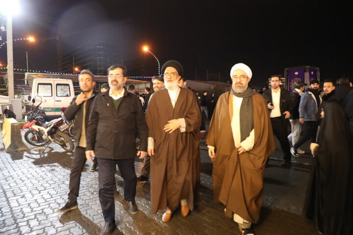 بازدید آیت‌الله سعیدی از موکب‌های طریق المهدی در شب نیمه شعبان