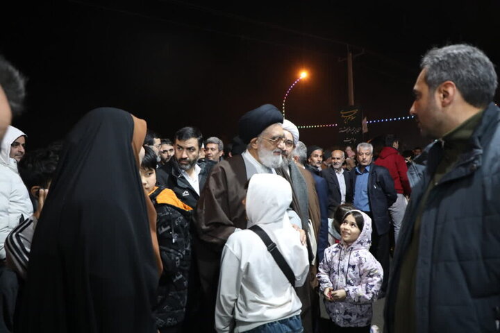 بازدید آیت‌الله سعیدی از موکب‌های طریق المهدی در شب نیمه شعبان