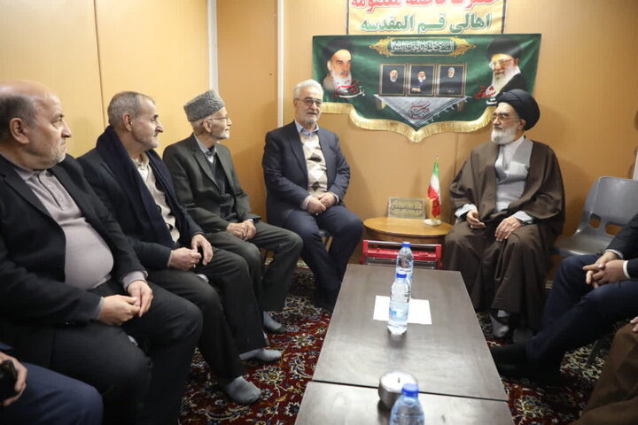 بازدید آیت‌الله سعیدی از موکب‌های طریق المهدی در شب نیمه شعبان