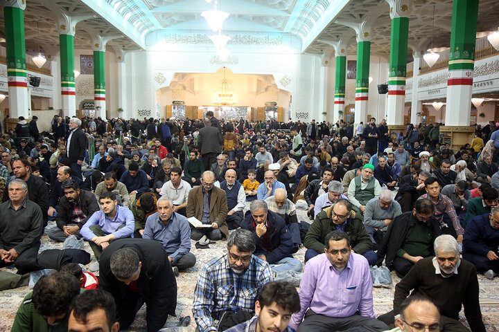 جشن شام میلاد حضرت مهدی (عج) در حرم بانوی کرامت برگزار شد