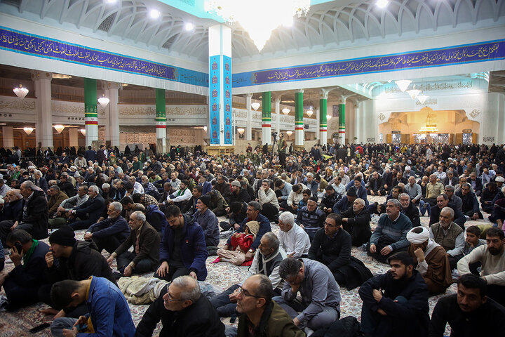 جشن شام میلاد حضرت مهدی (عج) در حرم بانوی کرامت برگزار شد