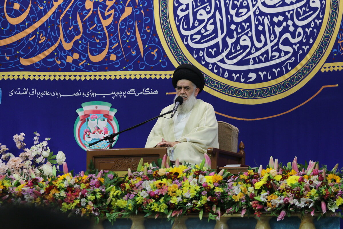 شناخت خدا، پیامبر و امام، مهمترین وظیفه منتظران در عصر غیبت است