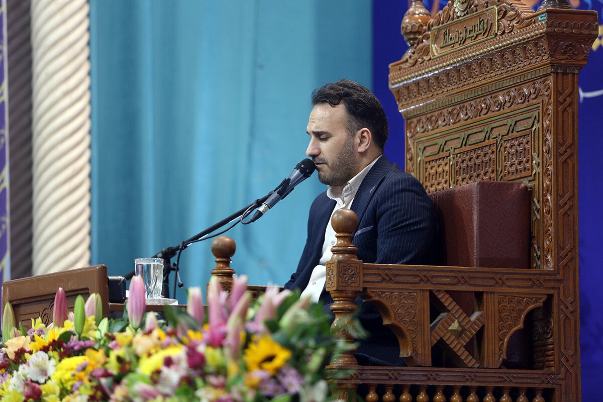 Raporê wêneyan | Şevdêrîya (Şevaqedrê)Ziyaretvanên li Perestgeha Pîroz Kerîma Ehl-ul Beytê (s.x) di şeva Nîva Şebanê de