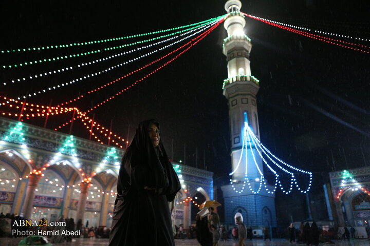 Photos (2): Mid‑Sha’ban Night at Jamkaran Mosque