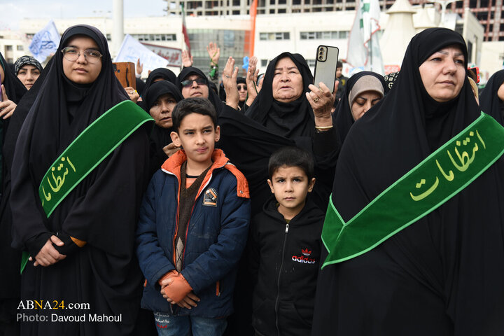 Photos: Mass Gathering of “Awaiters of Reappearance” in Mashhad