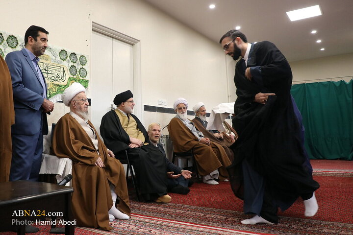 Photos: Turban‑Donning Ceremony for Seminary Students Held on Mid‑Sha’ban