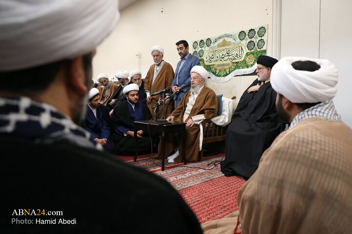 Photos: Turban‑Donning Ceremony for Seminary Students Held on Mid‑Sha’ban