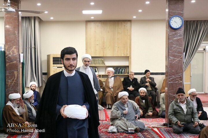 Photos: Turban‑Donning Ceremony for Seminary Students Held on Mid‑Sha’ban