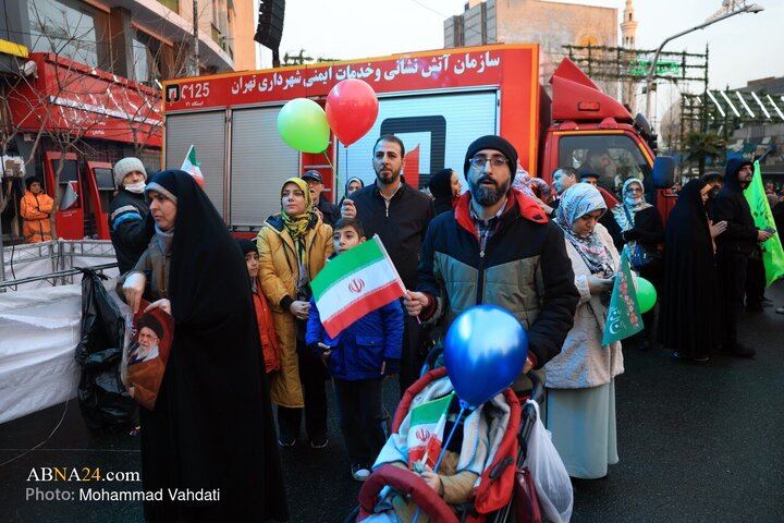 Photos: Massive celebration of Mid-Shab'an Eid held in Tehran