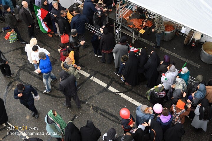 Photos: Massive celebration of Mid-Shab'an Eid held in Tehran