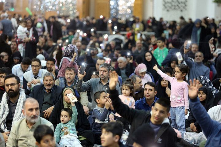 Photos: Imam Mahdi birth anniversary held at Hazrat Masoumeh holy shrine