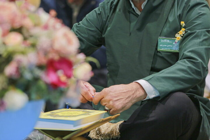 Photos: Qur’an Recitation Session Held by Servants of Hazrat Masoumeh Holy Shrine at Jamkaran Mosque