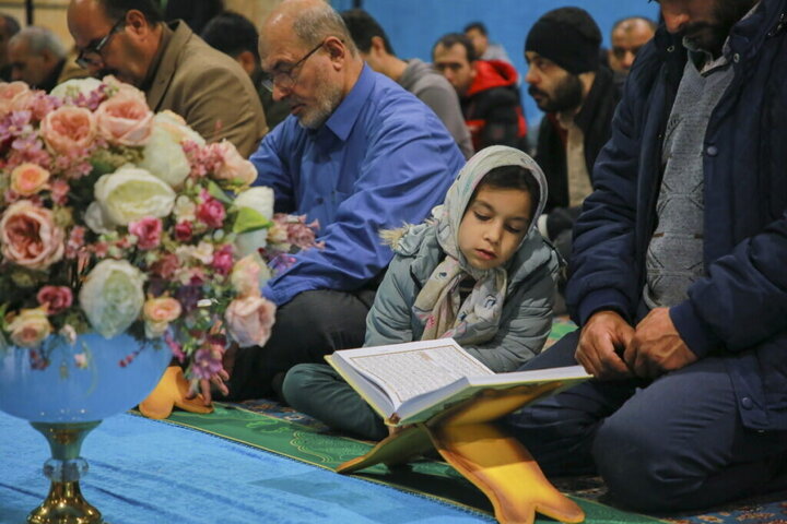 Photos: Qur’an Recitation Session Held by Servants of Hazrat Masoumeh Holy Shrine at Jamkaran Mosque