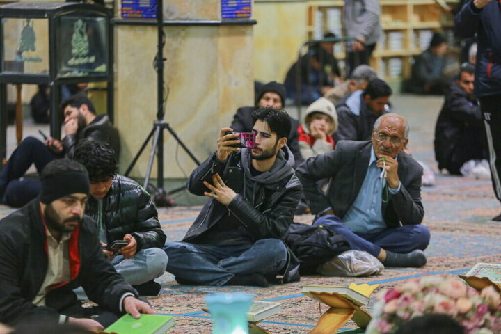 Photos: Qur’an Recitation Session Held by Servants of Hazrat Masoumeh Holy Shrine at Jamkaran Mosque