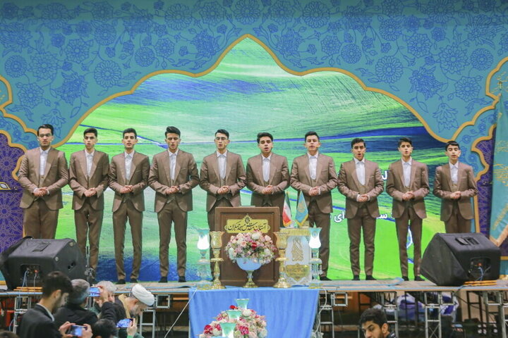 Photos: Qur’an Recitation Session Held by Servants of Hazrat Masoumeh Holy Shrine at Jamkaran Mosque