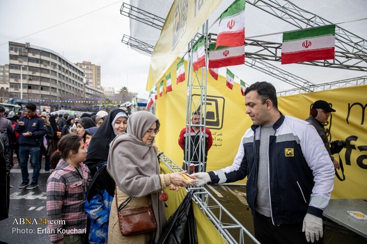 Foto / Mehdi'nin (a.s) Bekleyenleri ve Son Olaylarda Şehit Olanları Saygıyla Yad Etme Doğrultusunda Büyük Toplantıdan Kareler