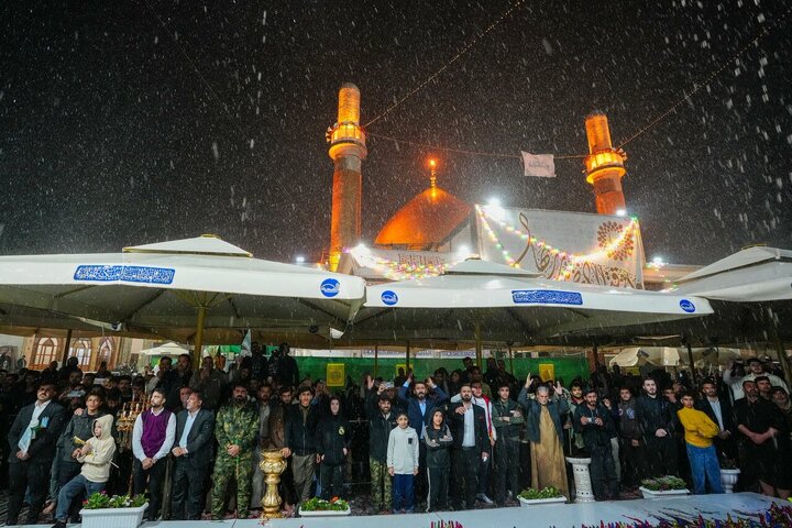 Raporê wêneyên | Beşdariya milyonî ya ziyaretvanan li dergaha Îmamên Eskerî (s.x) bi mebesta rojdayîna Îmamê Zemanê (Mehdî)(a.c...f)