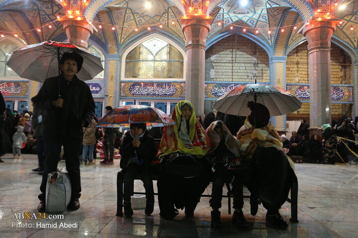 အာယာသွလ္လာဟ် ဆယက်ဒ် အလီ ခါမေနာအီ ဗင်နီဇွဲလား သမ္မတ ထင်နေလားမသိဘူး? အရှုးဖွန်ကြောင် ထရမ့်