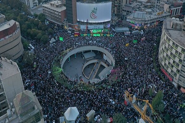 Massive celebration of Mid-Shab'an Eid held in Tehran