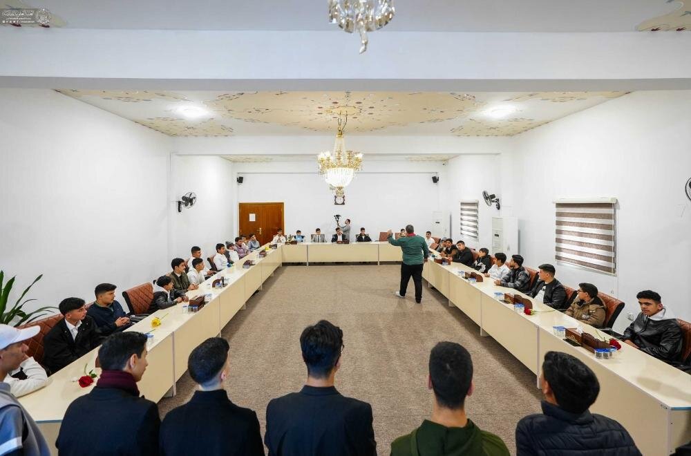 العتبة العلويّة تطلق دورة الإمام المنتظر (ع) في إطار برامجها التربوية والثقافية الرامية لبناء جيلٍ واعٍ