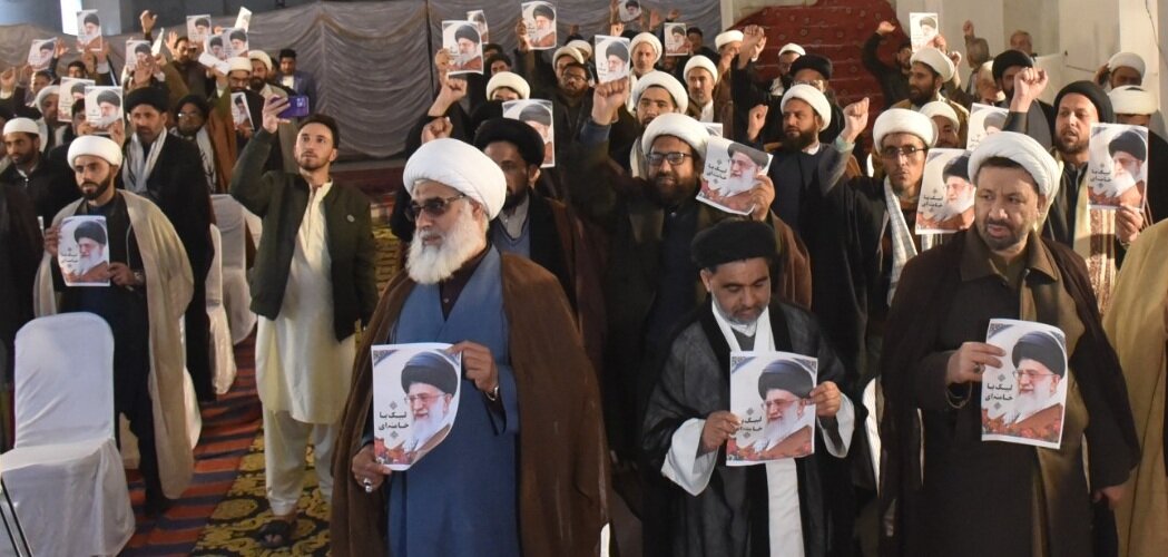 علمای مکتب اهل‌بیت(ع) پاکستان: رهبر انقلاب اسلامی ایران، نماد امید و استقامت برای مظلومان جهان است