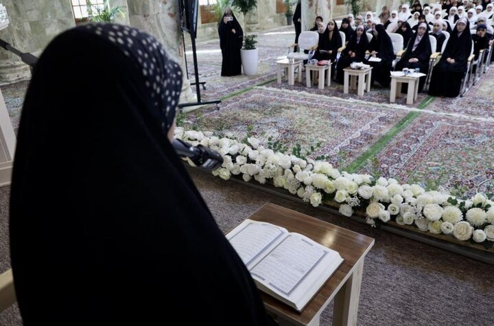 تقرير مصور/ طالبات حوزات مؤسسة الأنوار النجفية يشاركن في احتفال بهيج إحياء لذكرى ولادة الإمام المهدي (عج) في النجف الأشرف