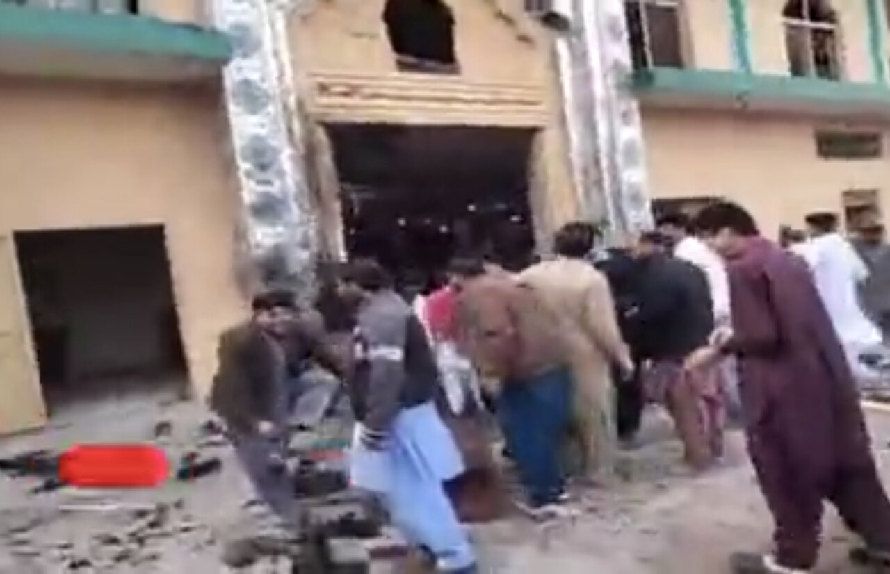 ویدیو | انفجار در حسینیه شیعیان در پایتخت پاکستان