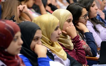 Report: Telling New Poll Reveals Much about How Arab Public View US, Israel, Iran