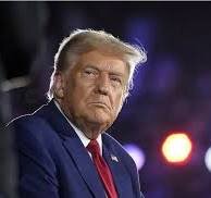 Donald Trump li pey wê ye ku li ser hilbijartinên navdûrî kontrolê bi dest bixe