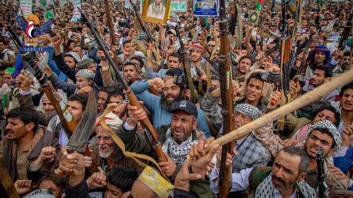 تقرير مصور/ صنعاء تشهد مسيرة مليونية تحت شعار "تلبية ونصرة للشعب الفلسطيني.. ثابتون وجاهزون للجولة القادمة"