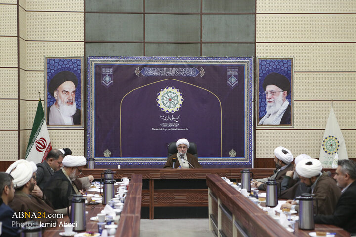 Foto / Şaban Ayı Bayramları ve Dehiyi Fecr İle Eş Zamanlı Dünya Ehlibeyt (a.s) Kurultayı Personellerinin Toplantısından Kareler
