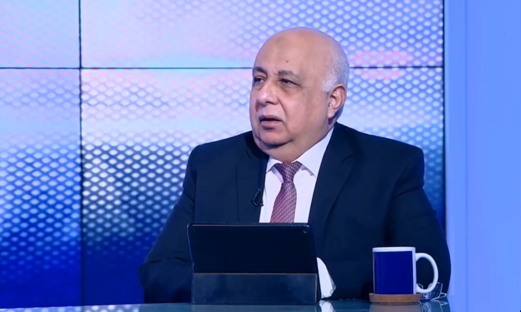 Miembro del Consejo Egipcio de Asuntos Exteriores a ABNA: La capacidad misilística iraní hace cauteloso a Trump ante un ataque