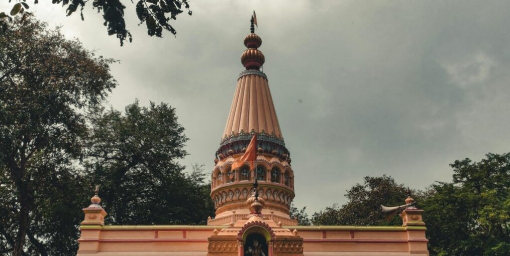 جنجال بر سر واگذاری قرارداد عمرانی در معبدی هندو به شرکتی مسلمان