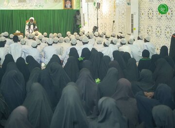 تقرير مصور/ حفل بمناسبة بلوغ سن التكليف للفتية والفتيات بحضور الشيخ الزكزكي في العاصمة النيجيرية