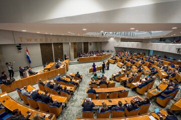 オランダ、シオニスト政権からの兵器購入を削減へ