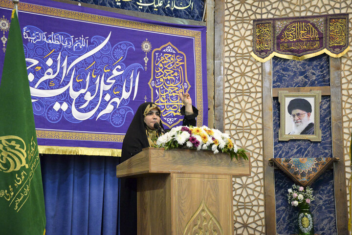 اجتماع بانوان مدافع ولایت (میثاق انقلابی) در حرم مطهر حضرت شاهچراغ (ع)