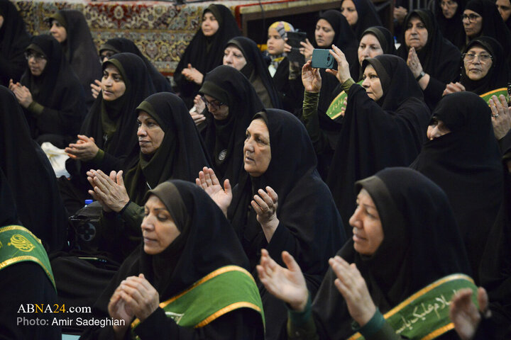 اجتماع بانوان مدافع ولایت (میثاق انقلابی) در حرم مطهر حضرت شاهچراغ (ع)