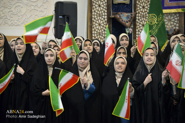 اجتماع بانوان مدافع ولایت (میثاق انقلابی) در حرم مطهر حضرت شاهچراغ (ع)