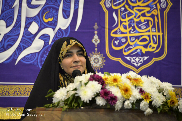 اجتماع بانوان مدافع ولایت (میثاق انقلابی) در حرم مطهر حضرت شاهچراغ (ع)