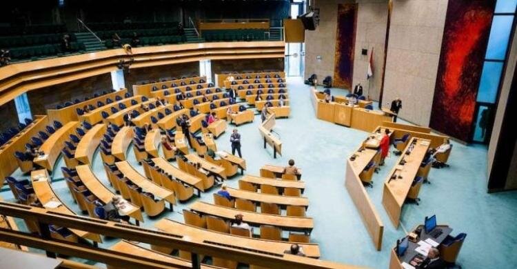 پارلمان هلند خواستار کاهش واردات تسلیحات نظامی از اسرائیل شد