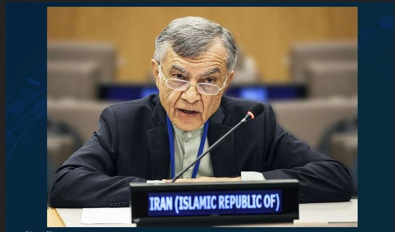 تصویری که در شبکه‌های اجتماعی بازتاب گسترده‌ای داشت/ پروفسور جمشید ممتاز کیست؟