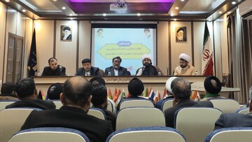 انقلاب اسلامی ایران گفتمان وحدت را در جهان نهادینه کرد / »اسلام مرز ندارد« امام خمینی(ره) افغانستانی‌ها را به جبهه کشاند