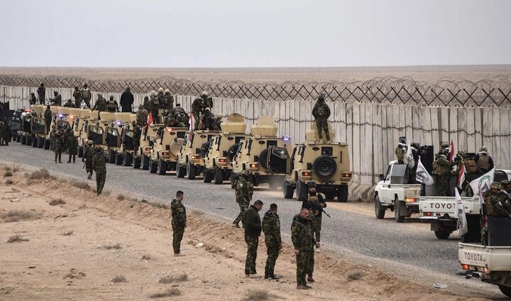 عراق بیش از ۲۲۰۰ تروریست داعشی را از زندان‌های سوریه تحویل گرفت