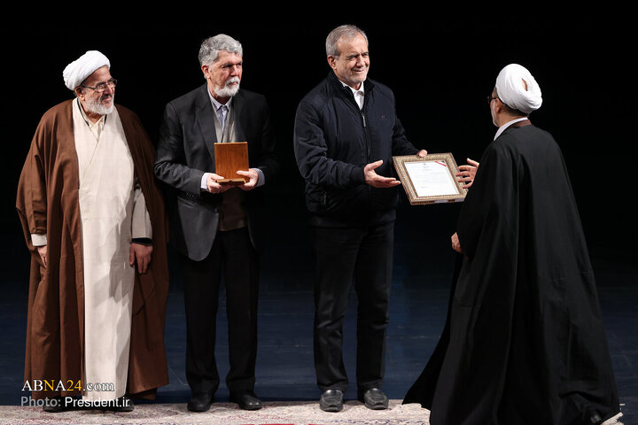 Photos: Closing Ceremony of 43rd Book of Year Award of Islamic Republic of Iran