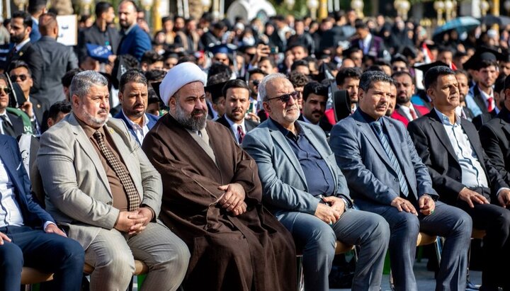 تقرير مصور/ بجهود العتبة الحسينية في ترسيخ منظومة القيم الأخلاقية..إقامة حفل تخرج (3000) طالب جامعي في العراق