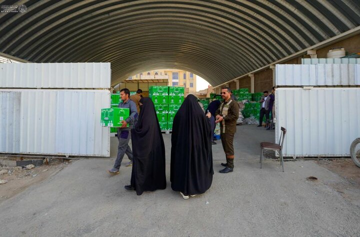 تقرير مصور/ العتبة العلوية المقدسة توزع أكثر من 3 آلاف سلّةٍ غذائية رمضانية للمحتاجين