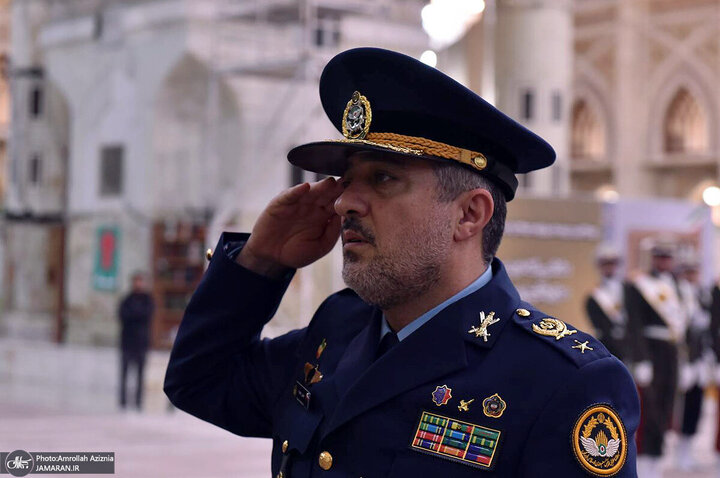 Informe fotográfico | Las fuerzas de la Aviación del Ejército iraní renuevan el pacto con los principios del Imam Jomeini (que Dios tenga misericordia de él)