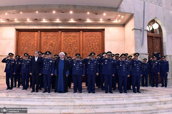 Informe fotográfico | Las fuerzas de la Aviación del Ejército iraní renuevan el pacto con los principios del Imam Jomeini (que Dios tenga misericordia de él)