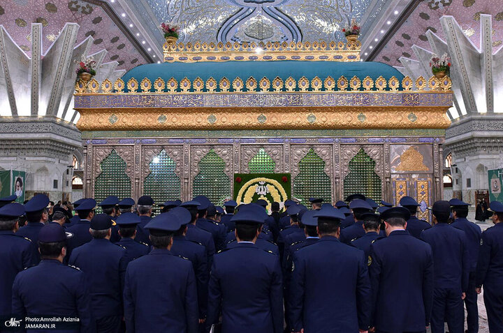 Informe fotográfico | Las fuerzas de la Aviación del Ejército iraní renuevan el pacto con los principios del Imam Jomeini (que Dios tenga misericordia de él)