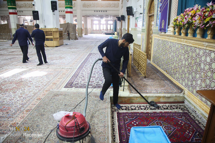 غبارروبی حرم مطهر بانوی کرامت در آستانه ماه مبارک رمضان